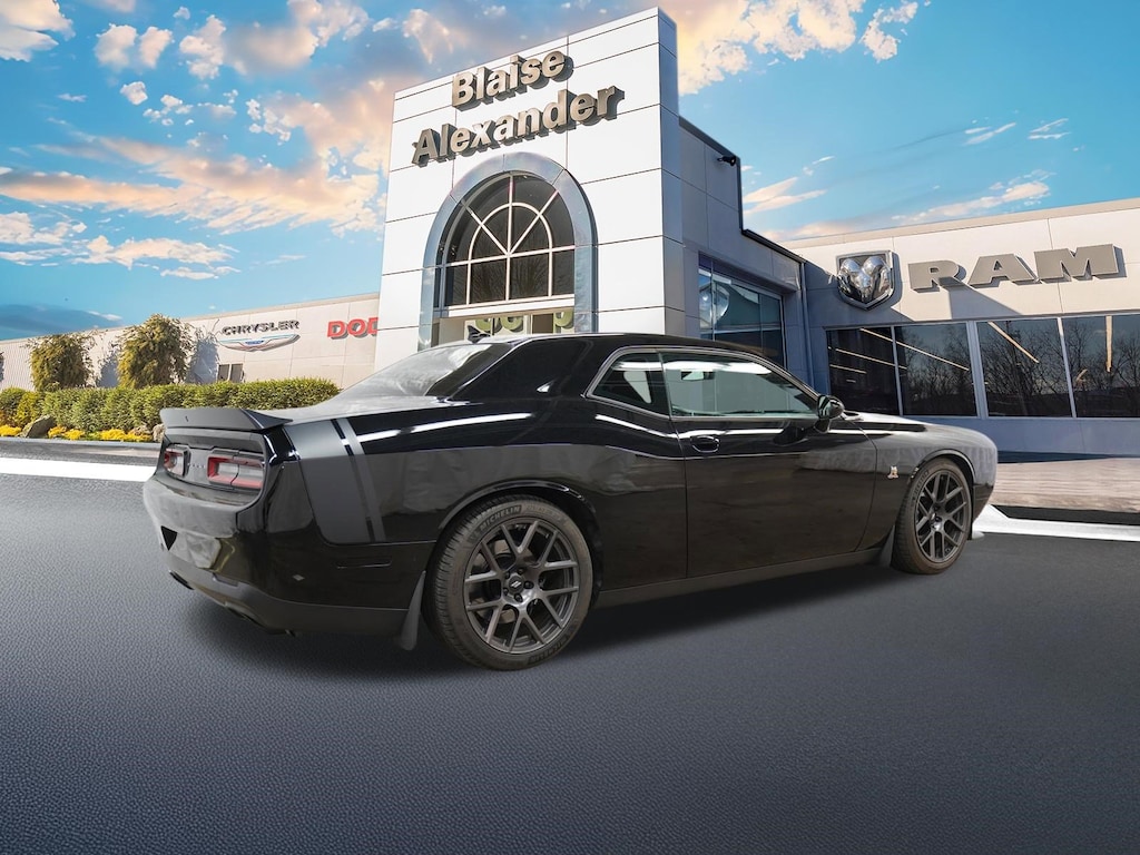 Used 2016 Dodge Challenger R/T Scat Pack Coupe