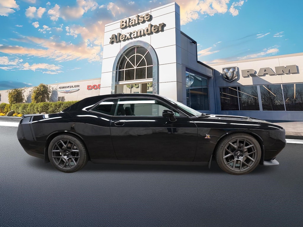 Used 2016 Dodge Challenger R/T Scat Pack Coupe