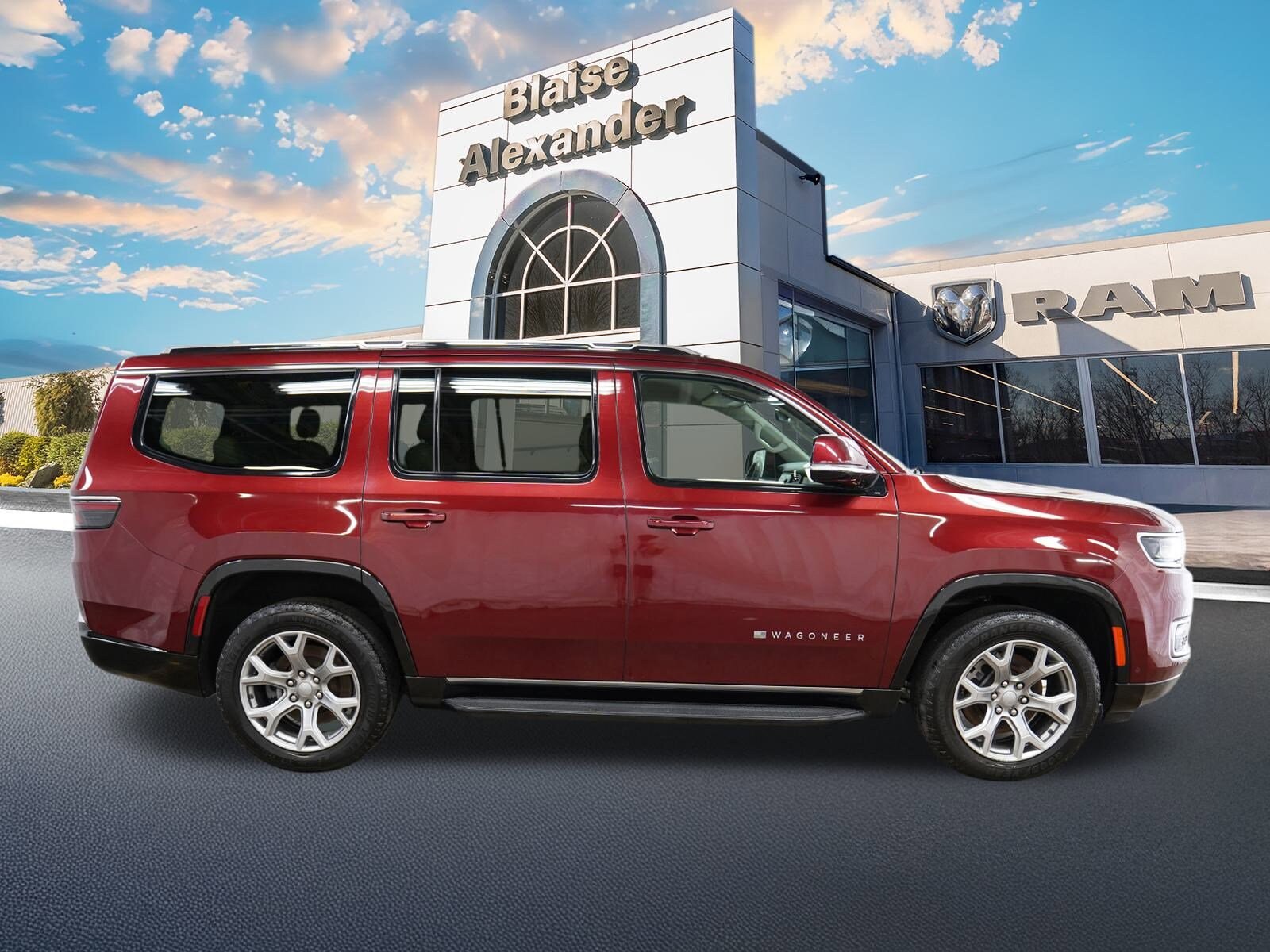 2022 Jeep Wagoneer Series II photo 2