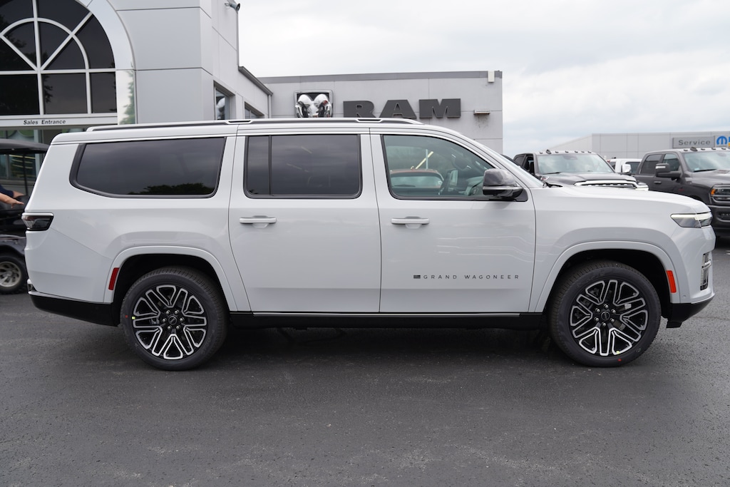 New 2027 Jeep Grand Wagoneer L OVERLAND Sport Utility