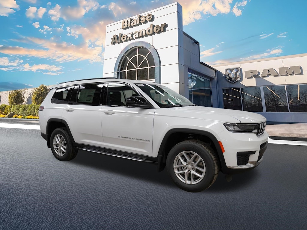 New 2026 Jeep Grand Cherokee L LAREDO X 4X4 Sport Utility