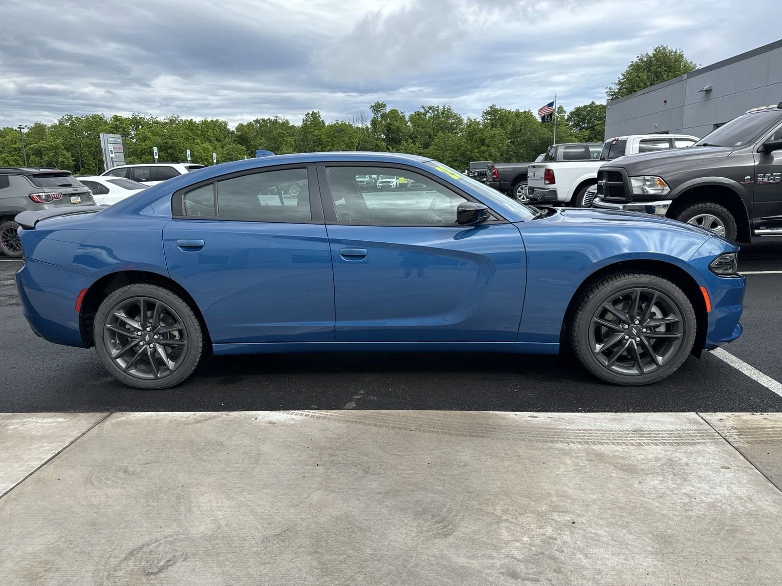 Used 2023 Dodge Charger SXT with VIN 2C3CDXJG2PH708203 for sale in Lewisburg, PA