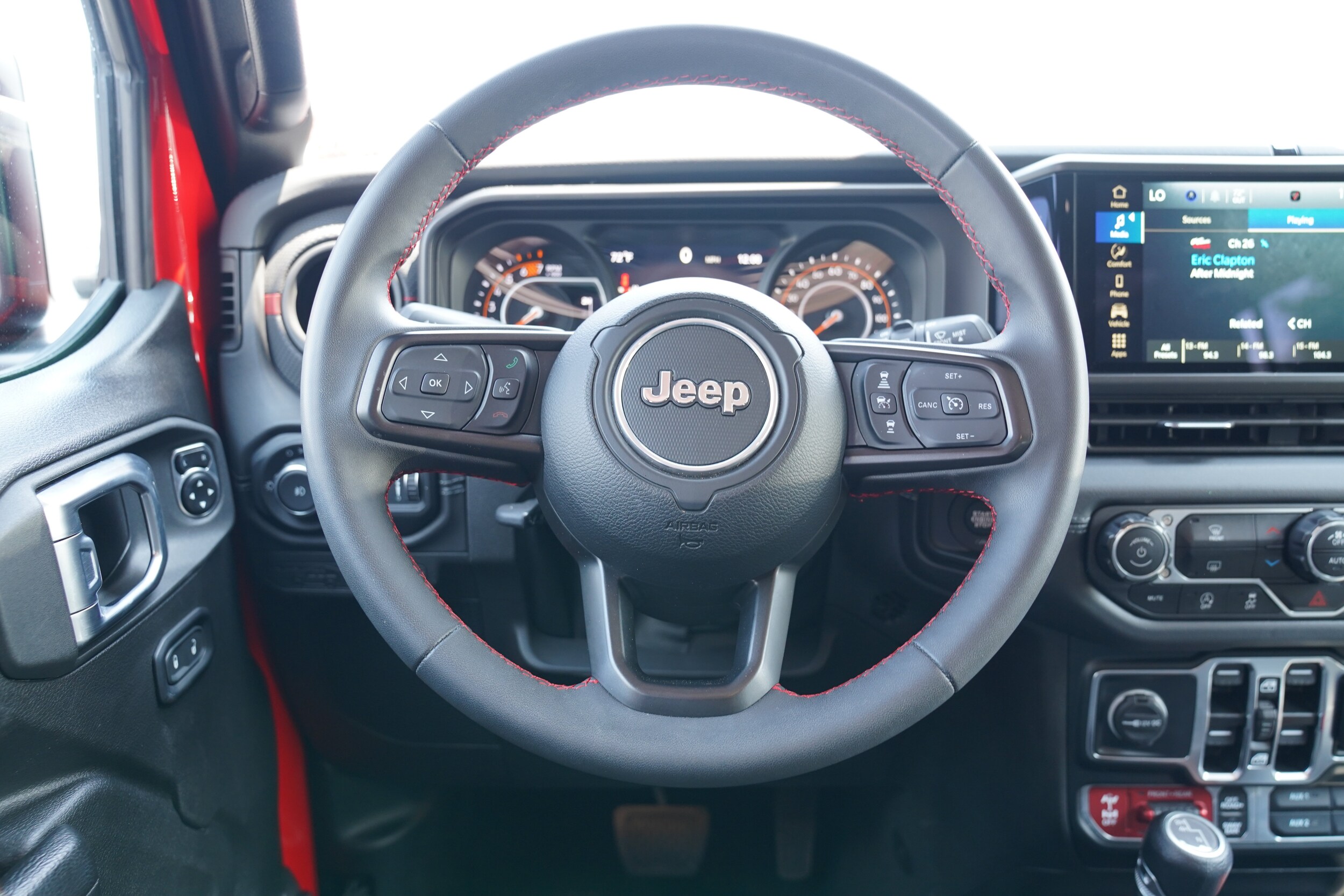 2024 Jeep Wrangler 4-Door Rubicon - Photo 17