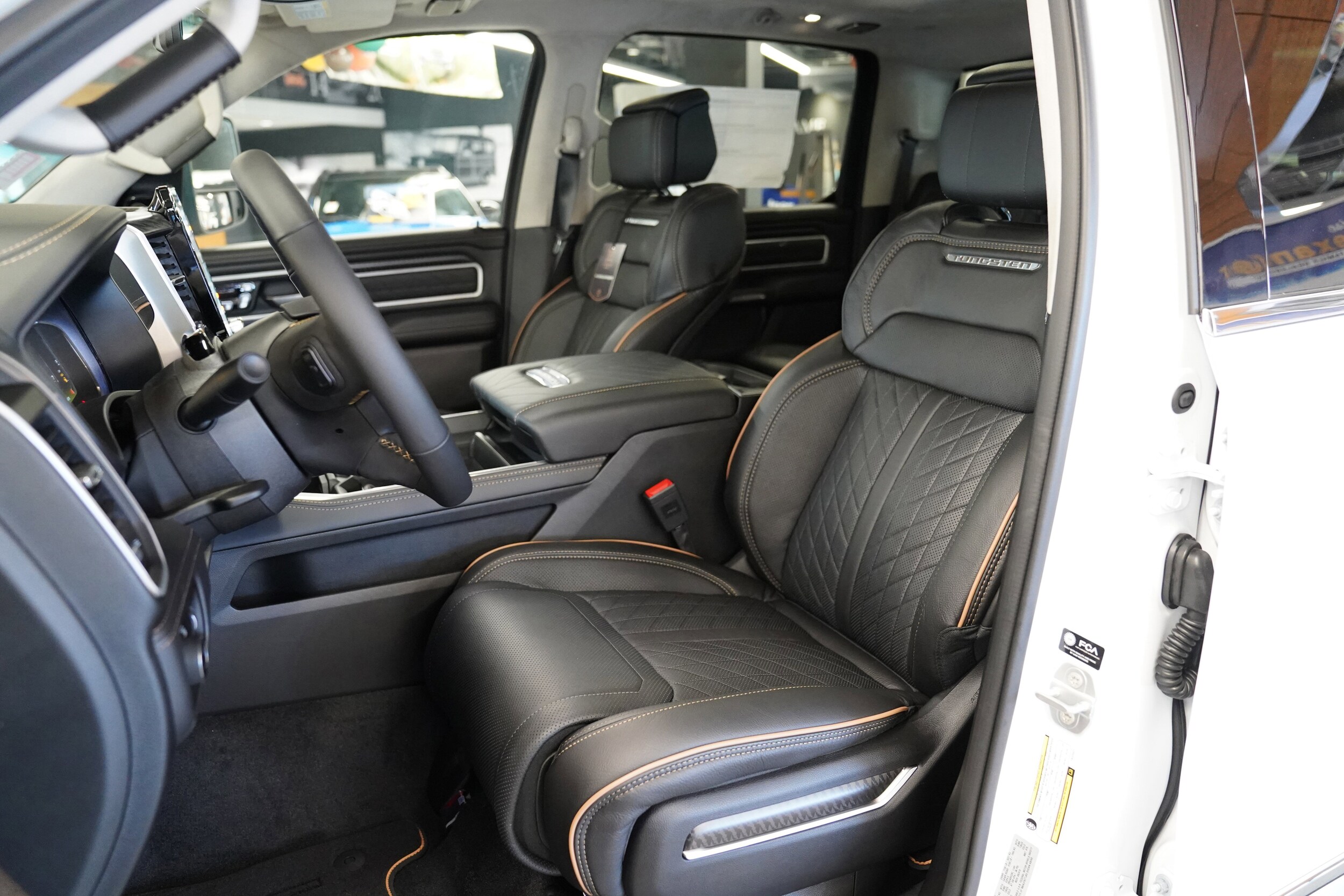 2026 Ram 1500 photo 3