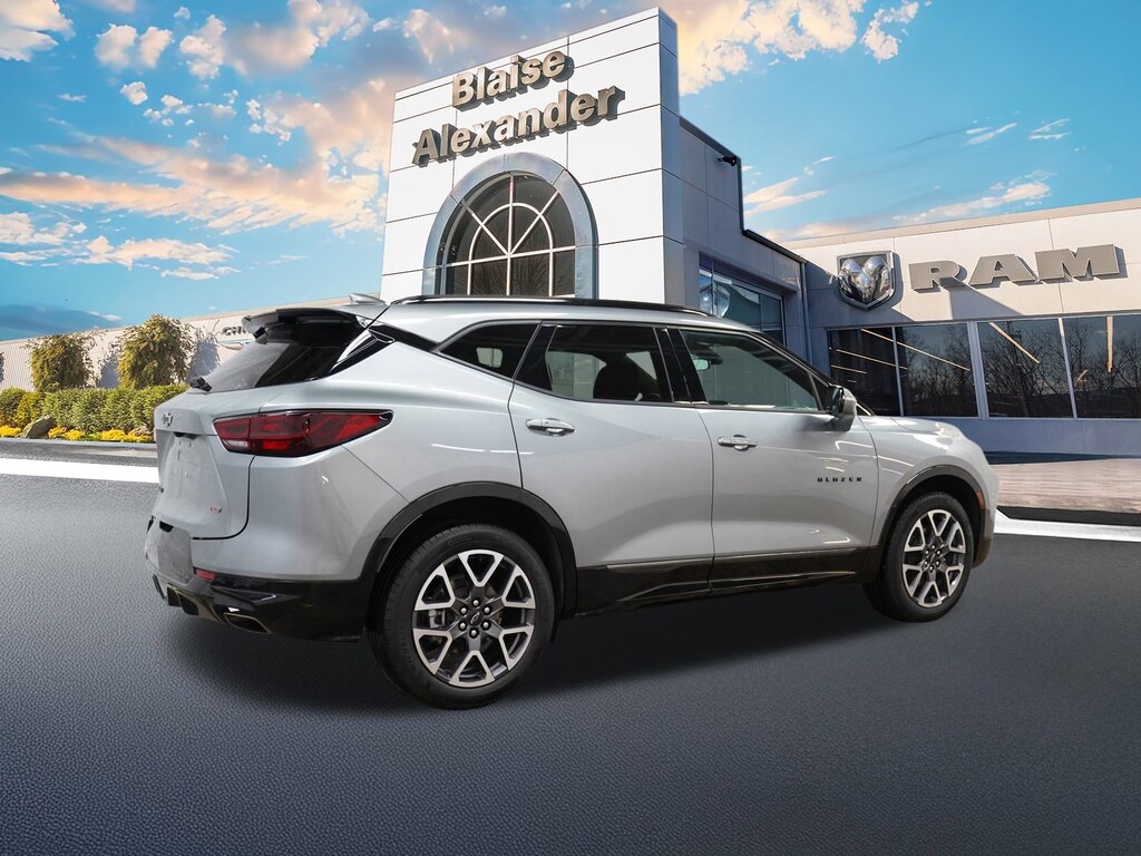 Used 2025 Chevrolet Blazer RS SUV