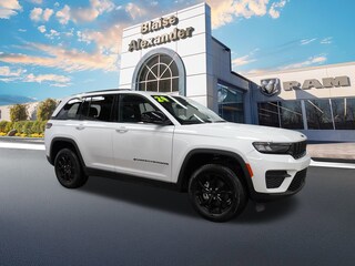 2024 Jeep Grand Cherokee Altitude SUV
