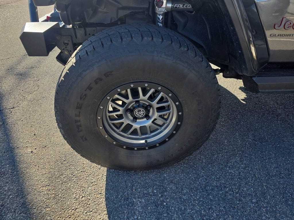 Used 2023 Jeep Gladiator Rubicon Truck Crew Cab