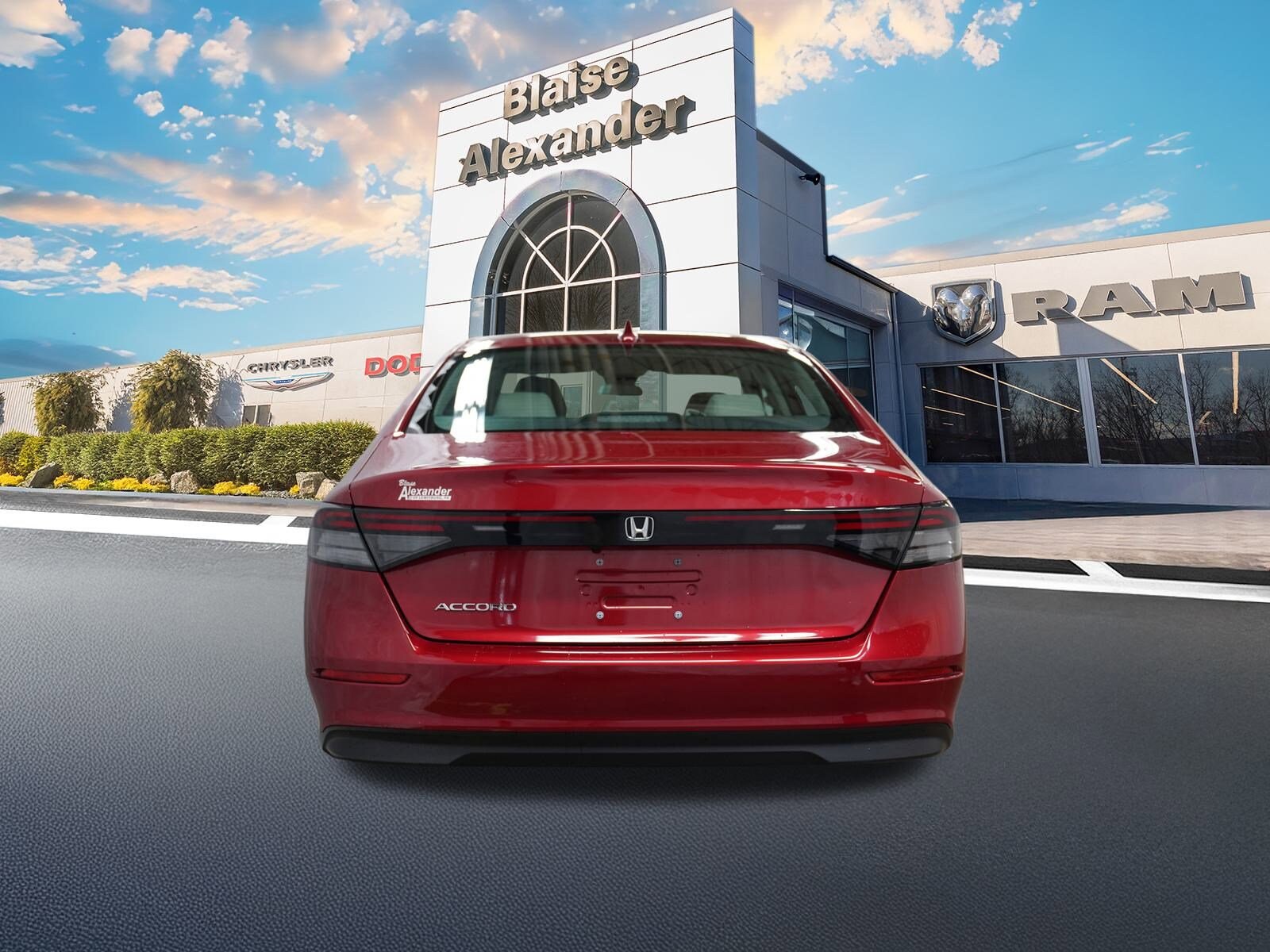 2023 Honda Accord LX photo 4