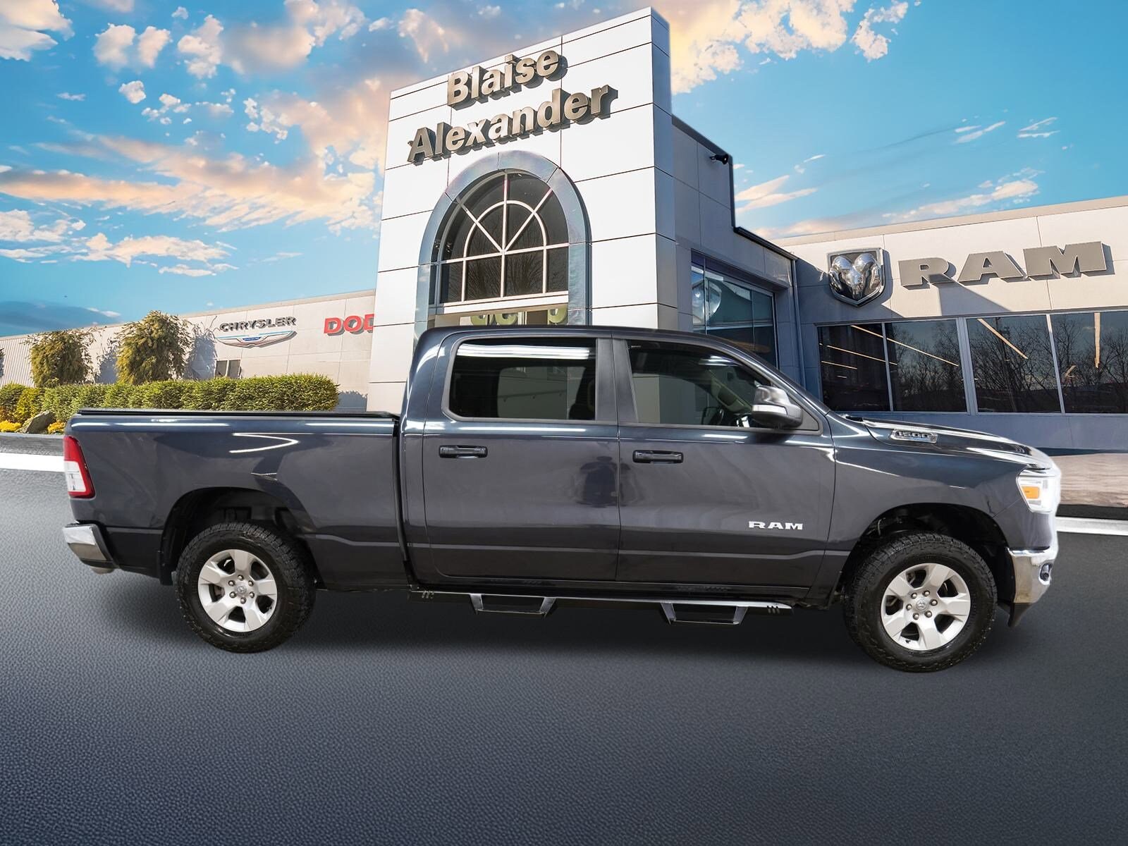 2022 Ram 1500 Big Horn photo 2