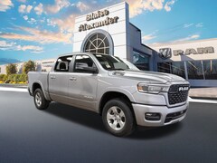 2025 Ram 1500 BIG HORN CREW CAB 4X4 5'7 BOX Pickup