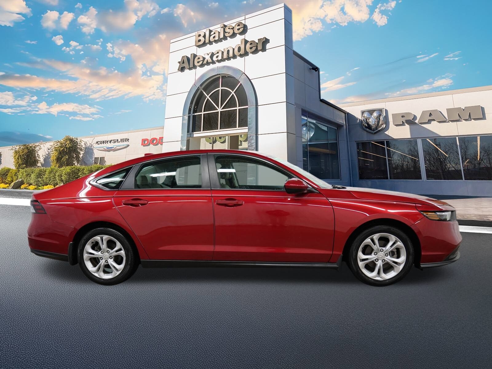 2023 Honda Accord LX photo 2