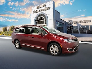 2018 Chrysler Pacifica Hybrid Limited Van Passenger Van