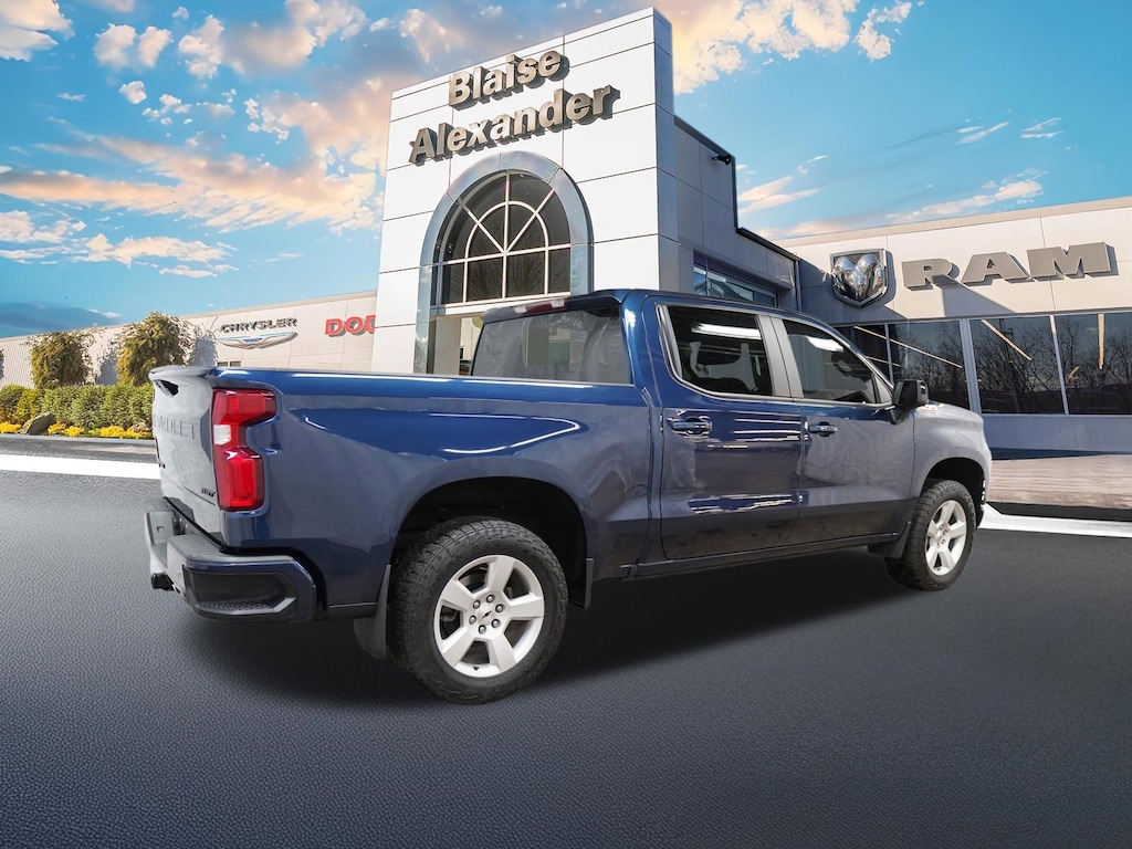 Used 2021 Chevrolet Silverado 1500 RST Truck Crew Cab