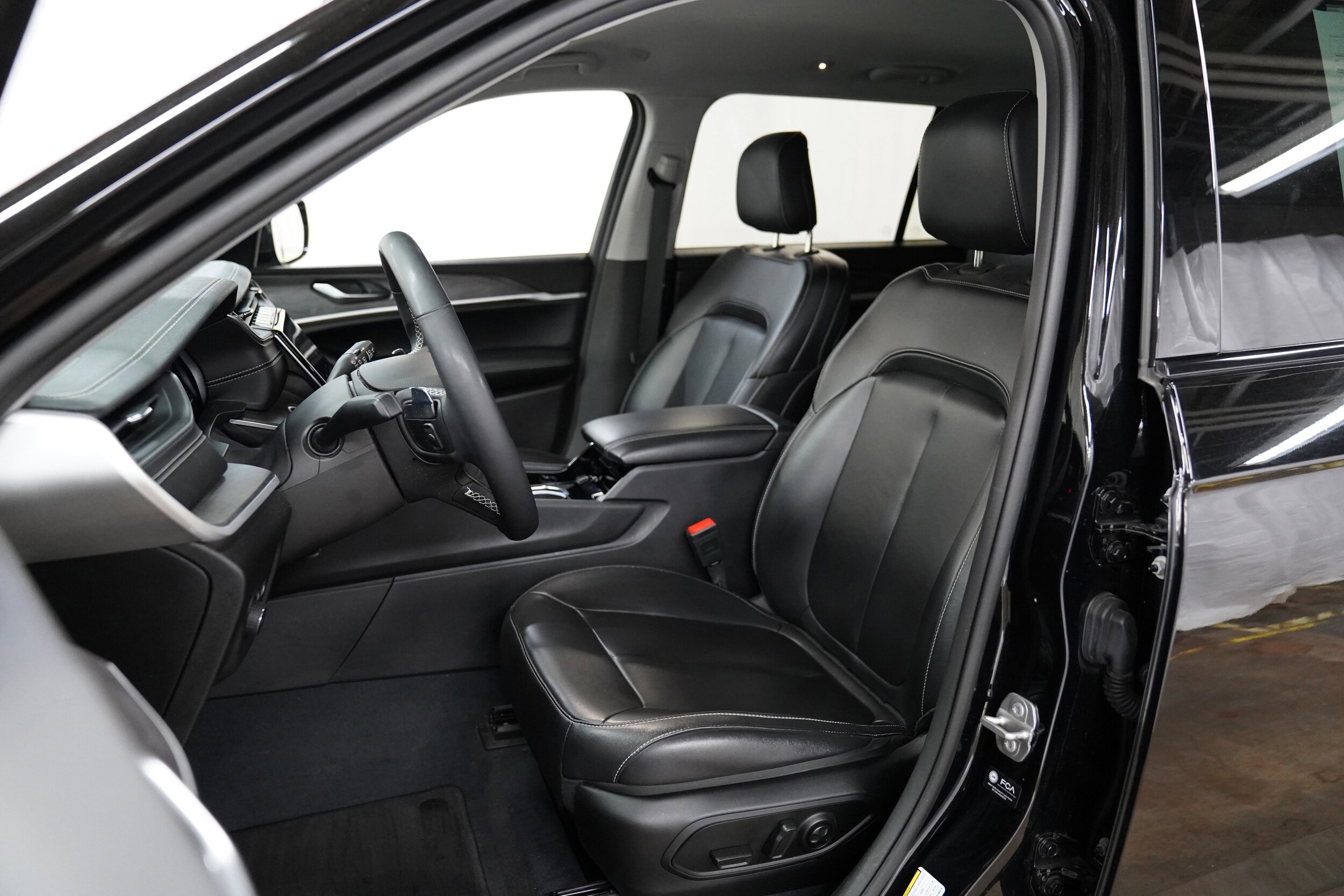 2023 Jeep Grand Cherokee Limited photo 4