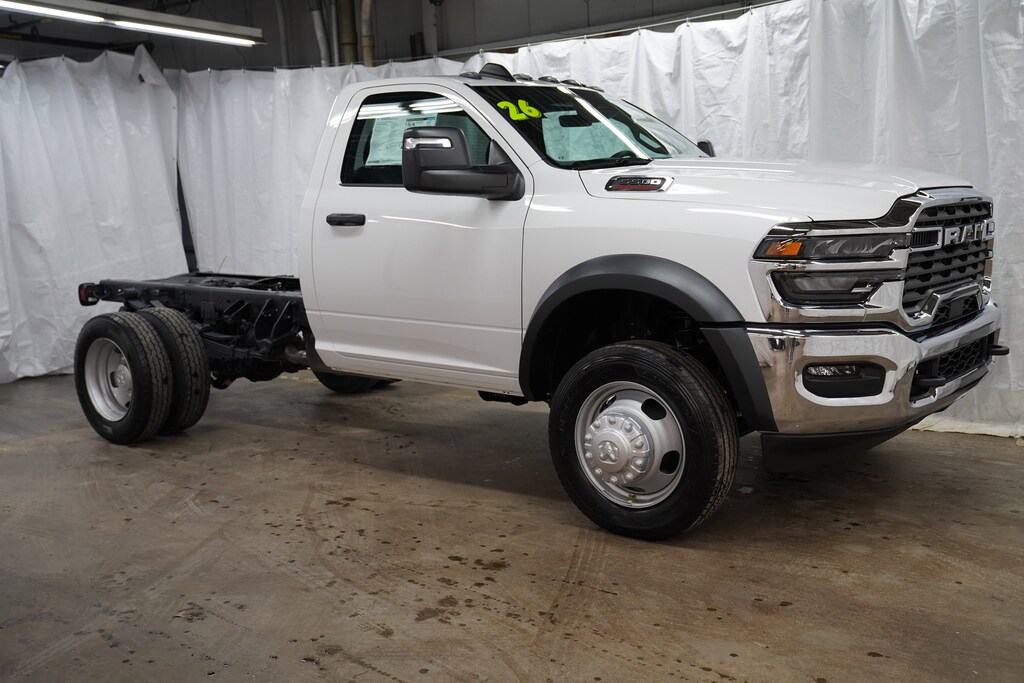 New 2026 Ram 5500 Chassis Cab TRADESMAN REGULAR 4X4 60' CA Pickup