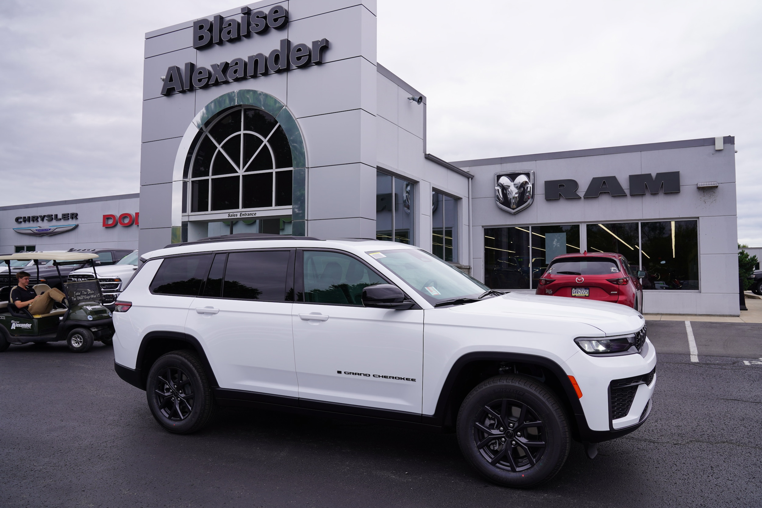 2027 Jeep Grand Cherokee L