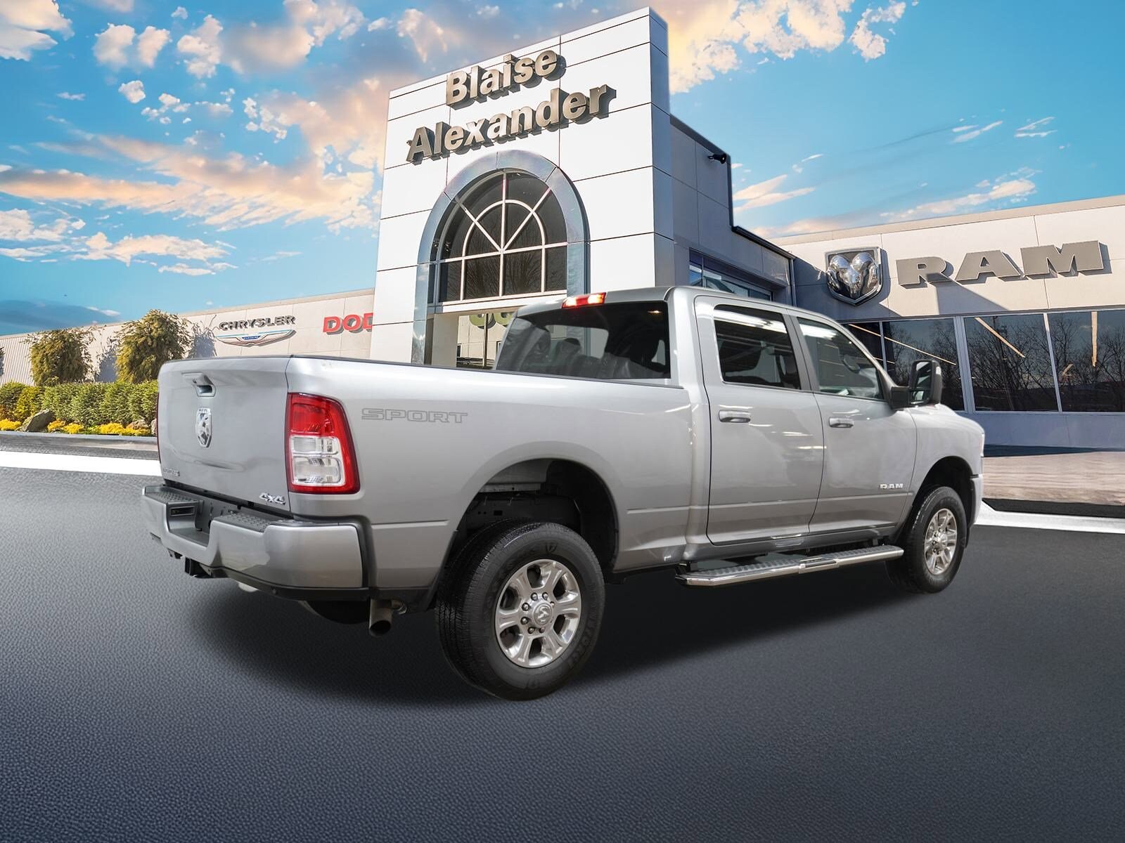 2024 Ram 2500 Big Horn photo 3