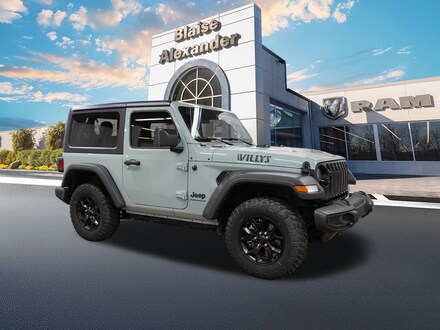 2023 Jeep Wrangler Willys Sport SUV