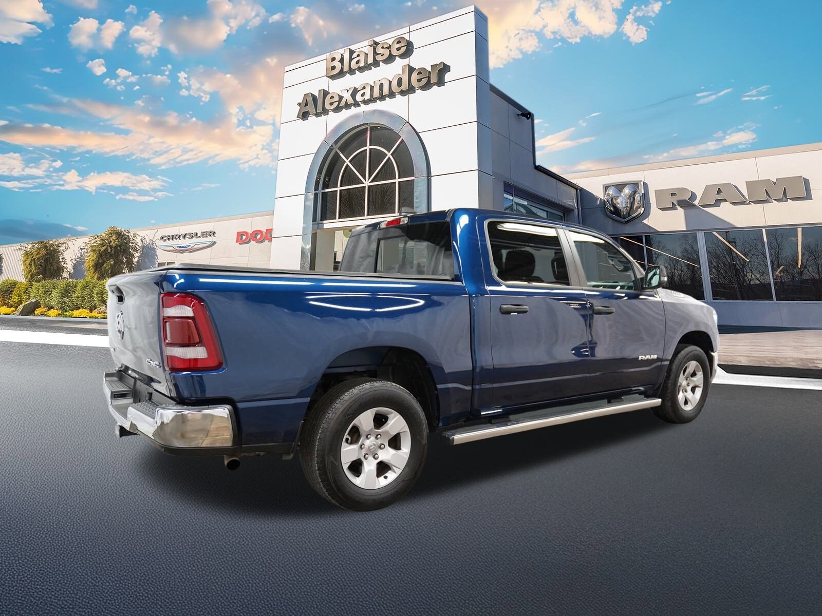 2023 Ram 1500 Big Horn photo 2