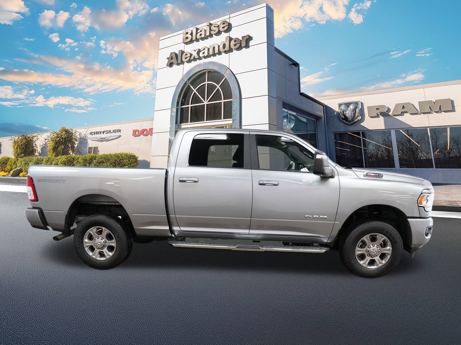 2024 Ram 2500 Big Horn photo 2