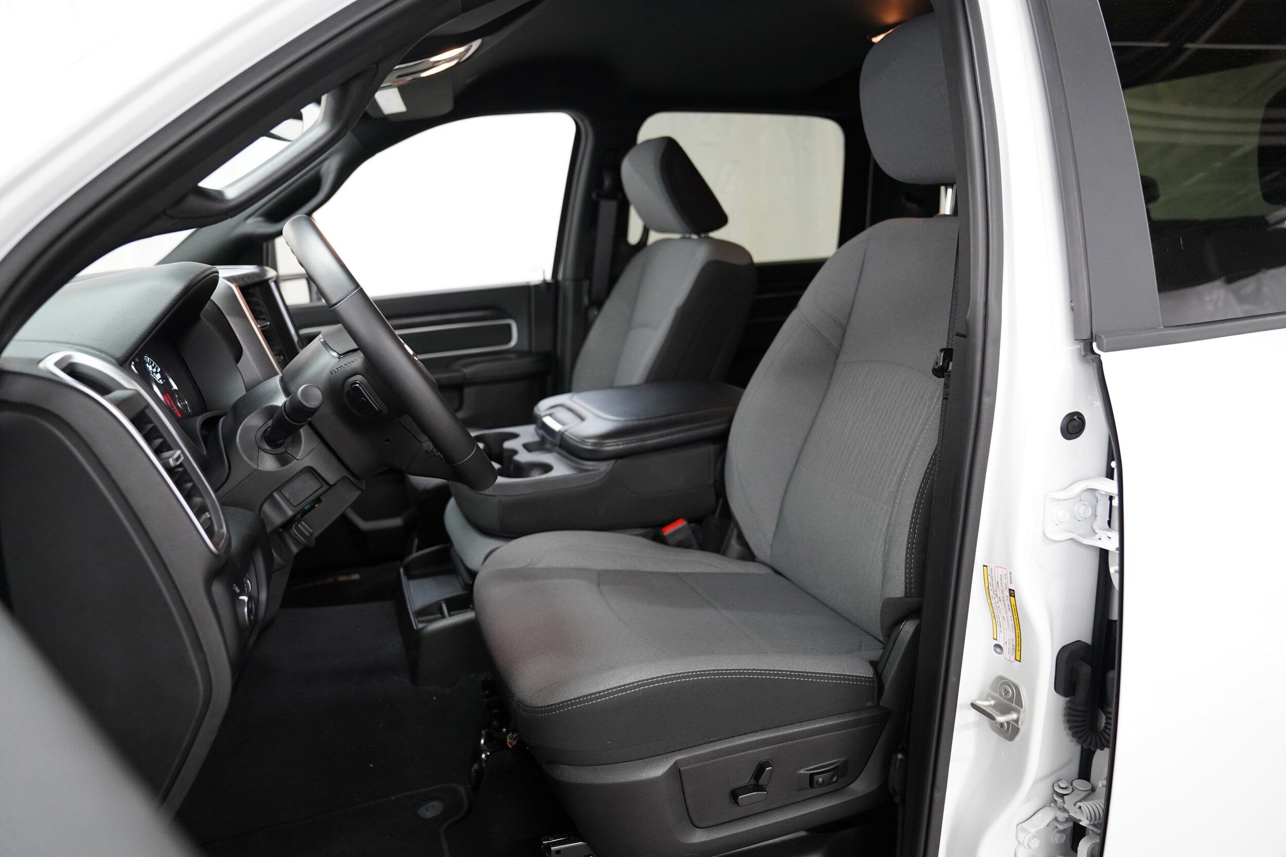 2024 Ram 2500 Big Horn photo 4