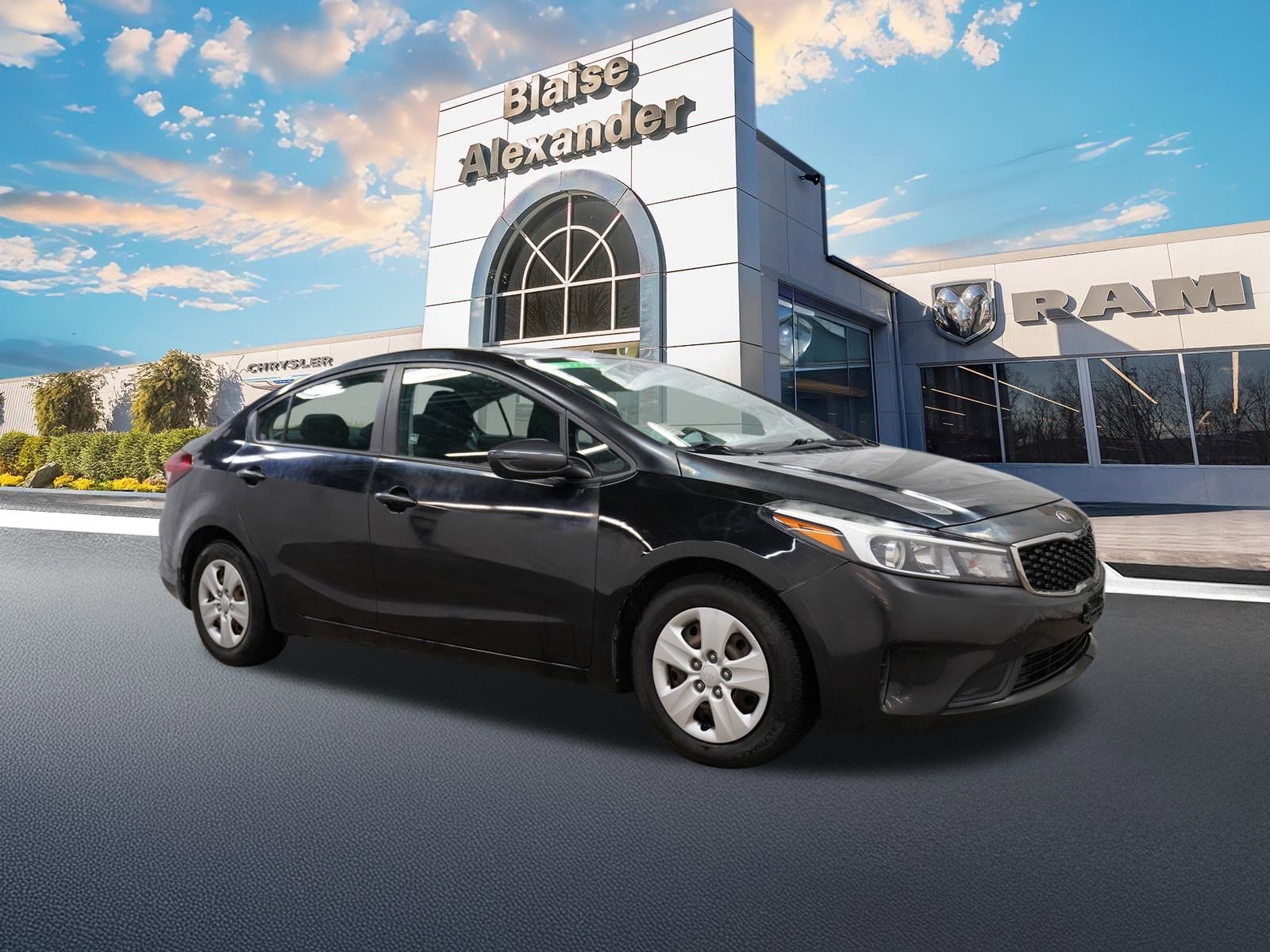 2017 Kia Forte LX's photo