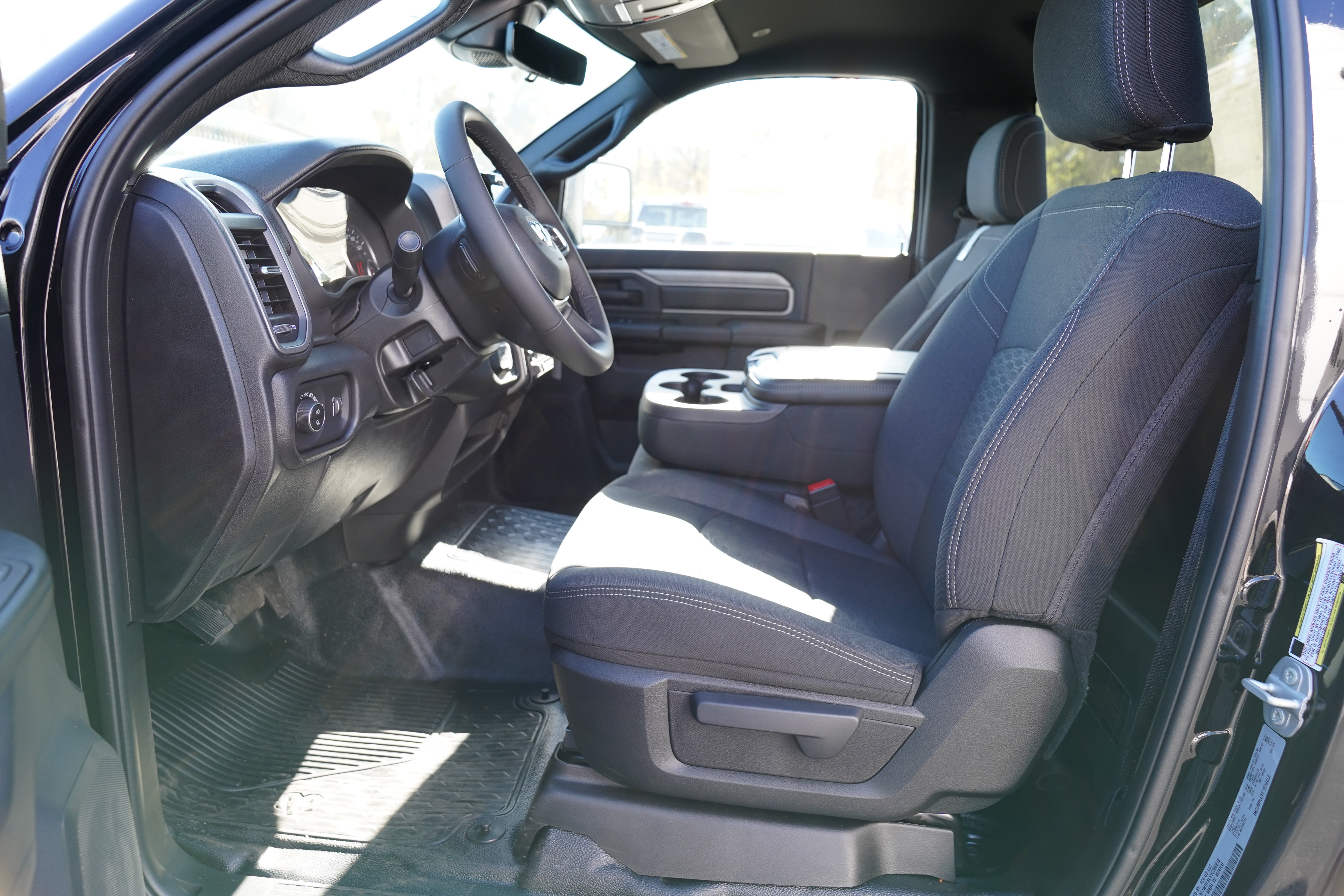 New 2027 Ram 3500 REG CAB CHASSIS 4X4 Pickup