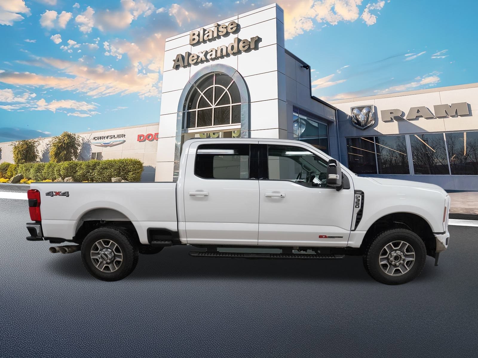 Used 2024 Ford F-350 Super Duty Lariat with VIN 1FT8W3BM3REC74943 for sale in Lewisburg, PA