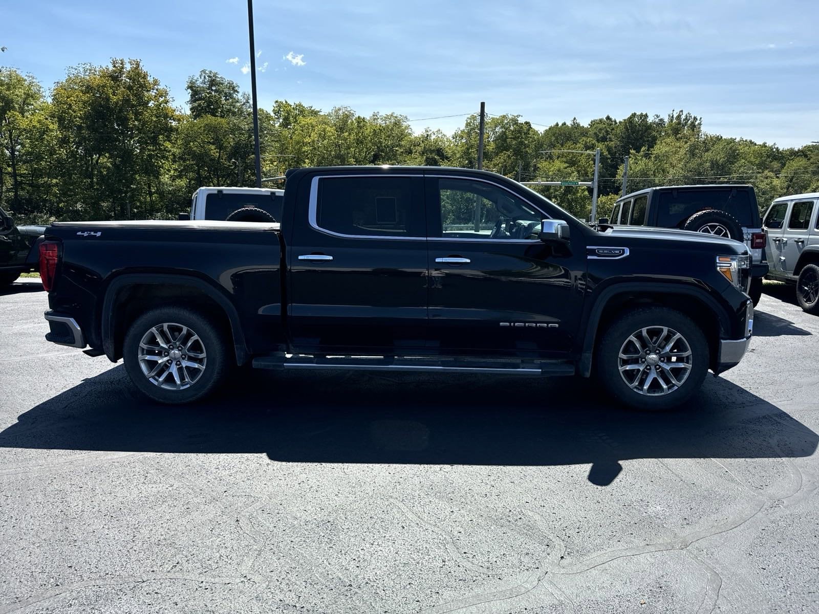 Used 2019 GMC Sierra 1500 SLT with VIN 3GTU9DED6KG301610 for sale in Lewisburg, PA