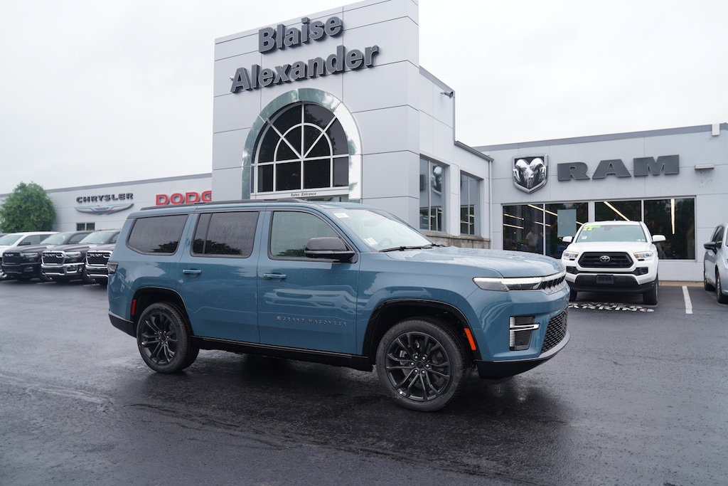 New 2026 Jeep Grand Wagoneer SUMMIT OBSIDIAN 4X4 Sport Utility