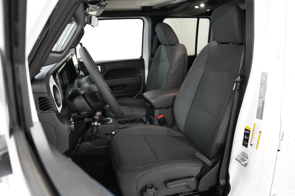 New 2026 Jeep Wrangler 4-DOOR SPORT S Sport Utility