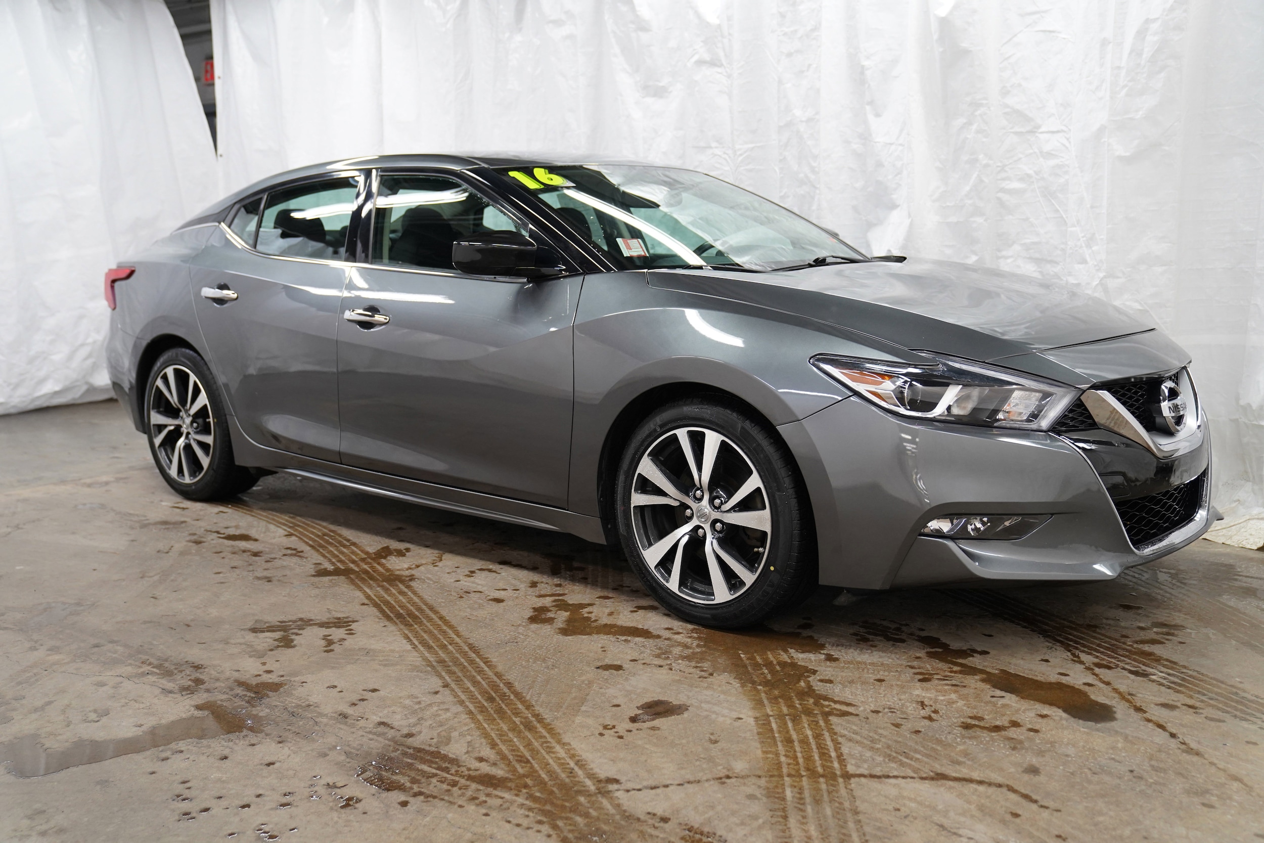 2016 Nissan Maxima S's photo