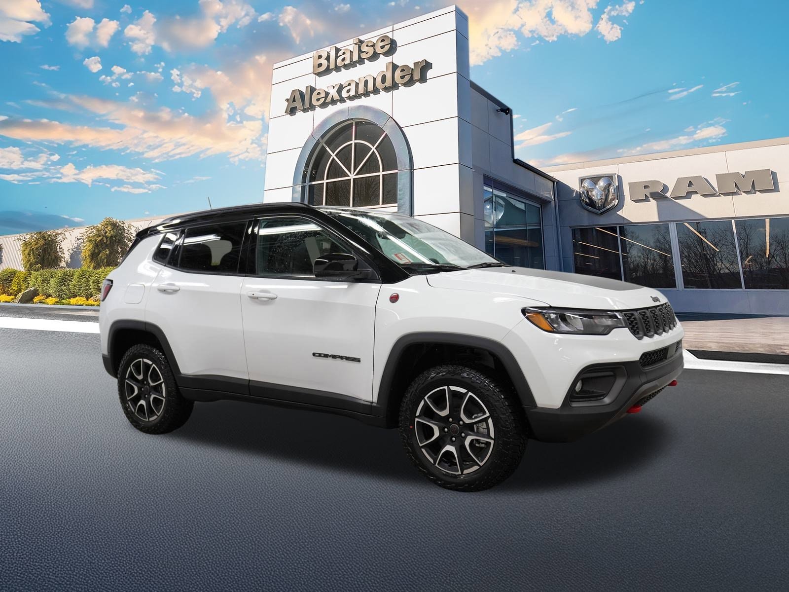 2026 Jeep Compass Trailhawk's photo