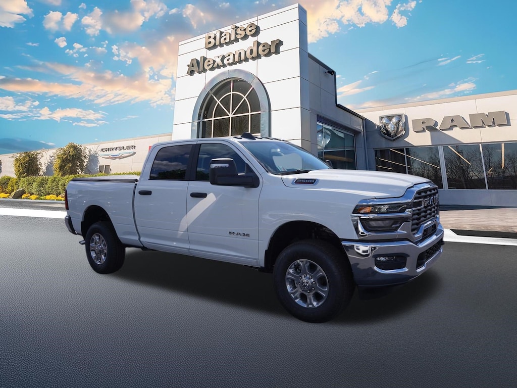 New 2026 Ram 2500 BIG HORN CREW CAB 4X4 6'4 BOX Pickup