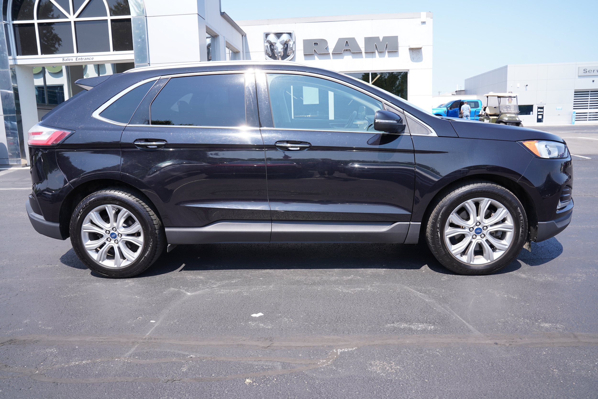 Used 2019 Ford Edge Titanium with VIN 2FMPK4K90KBB56404 for sale in Lewisburg, PA