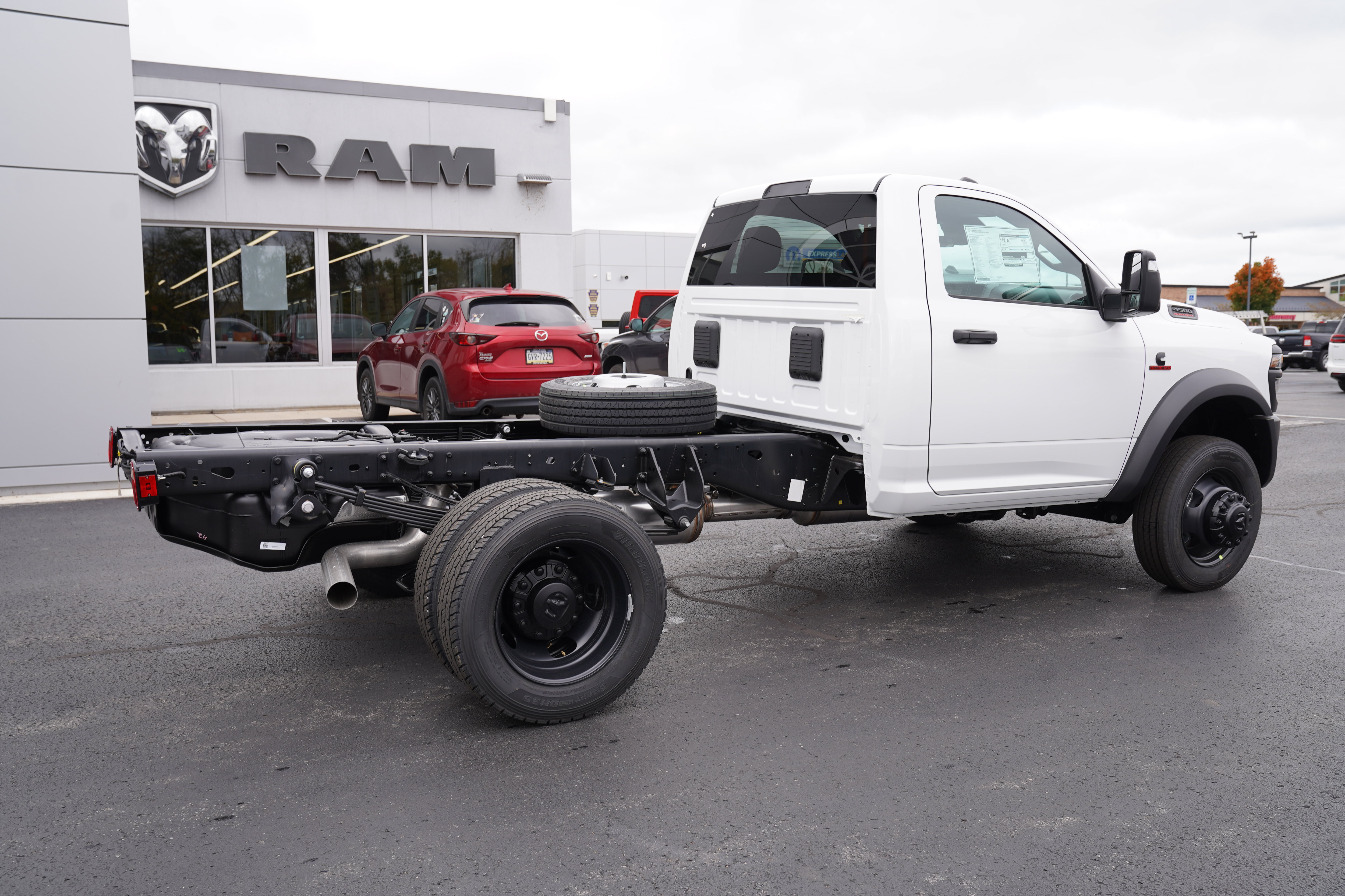 New 2027 Ram 4500 REG CAB CHASSIS Pickup