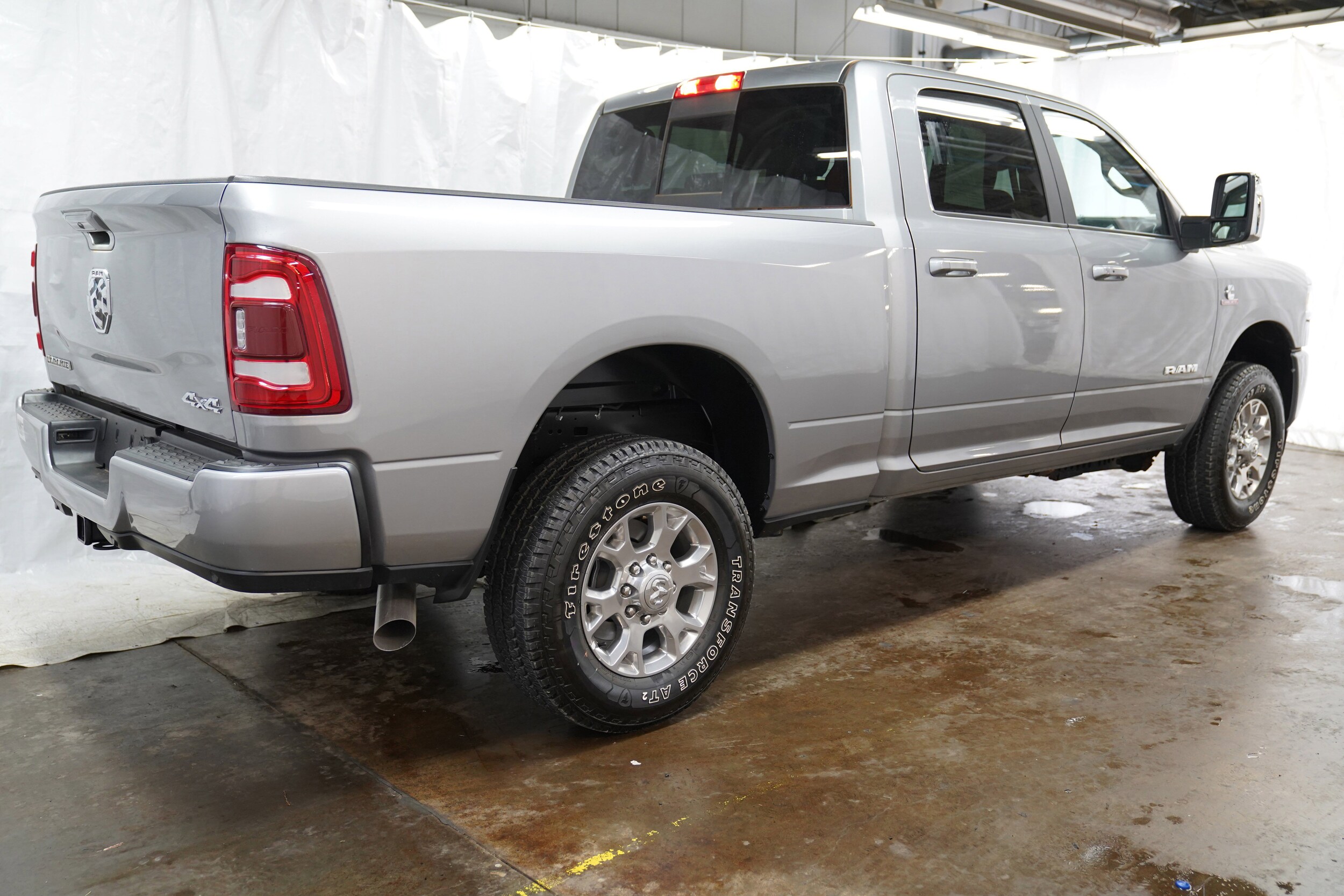 2024 Ram 2500 Laramie photo 3