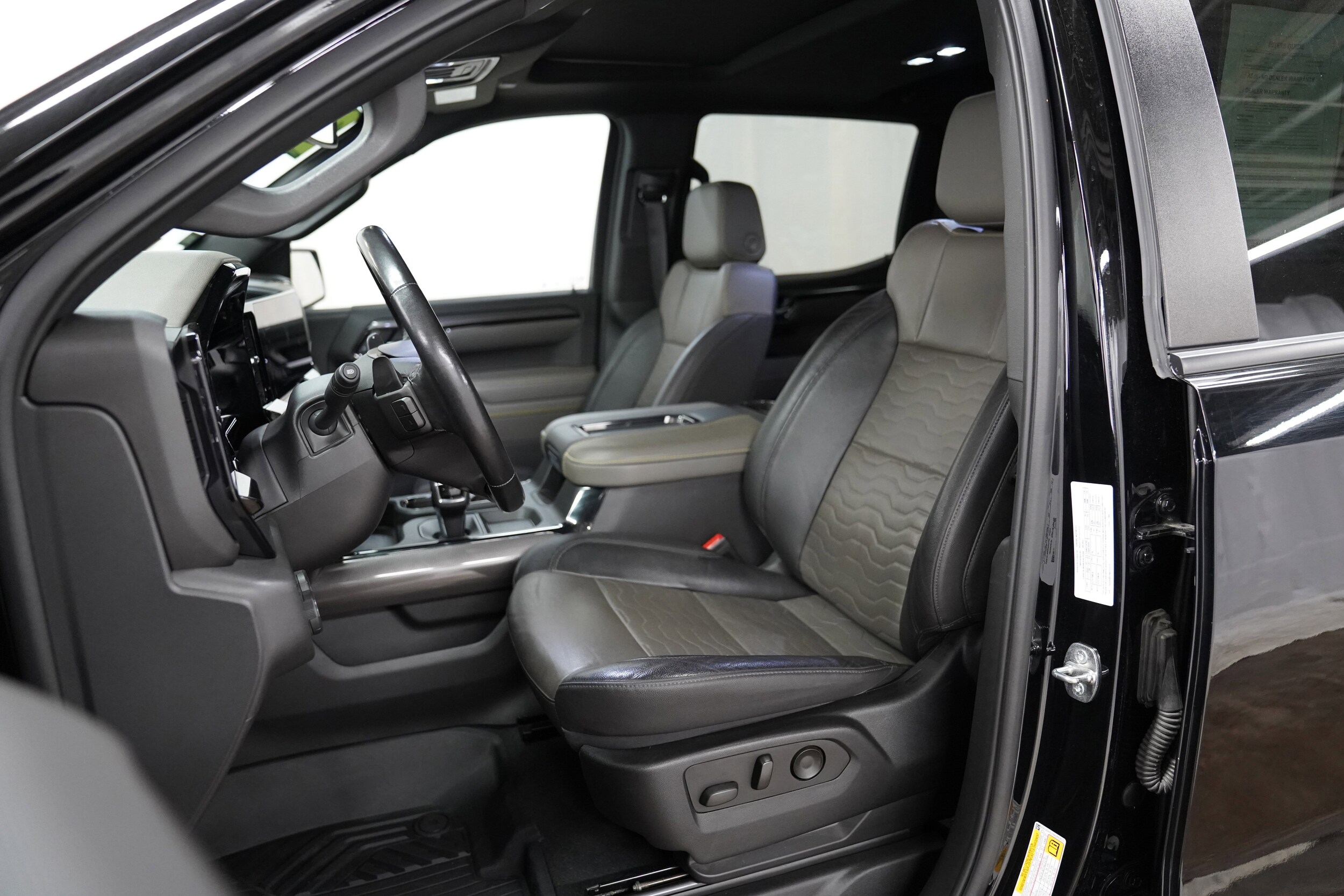 2022 Chevrolet Silverado 1500 ZR2 photo 4