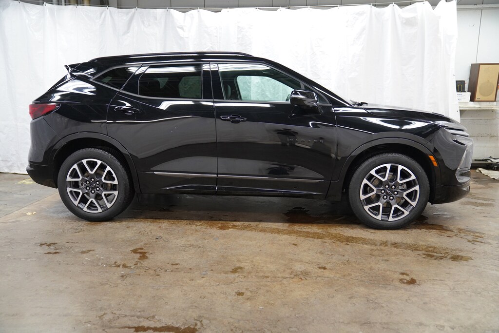 Used 2025 Chevrolet Blazer RS SUV