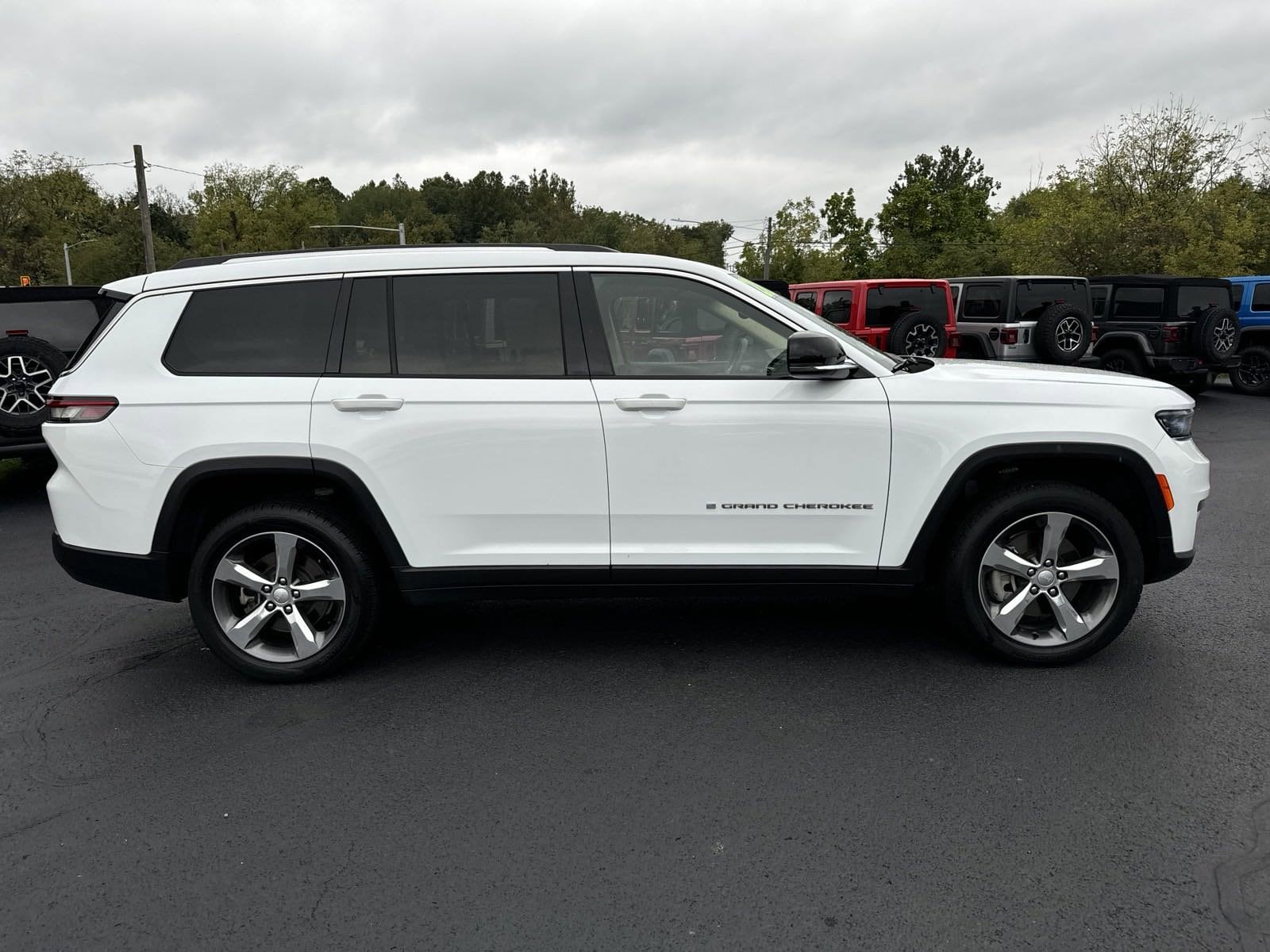 Used 2021 Jeep Grand Cherokee L Limited with VIN 1C4RJKBG3M8198204 for sale in Lewisburg, PA