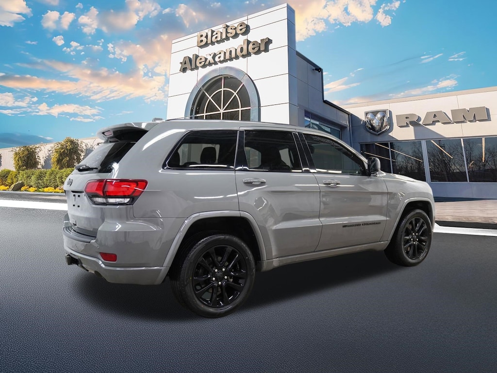 Used 2022 Jeep Grand Cherokee WK Laredo X SUV