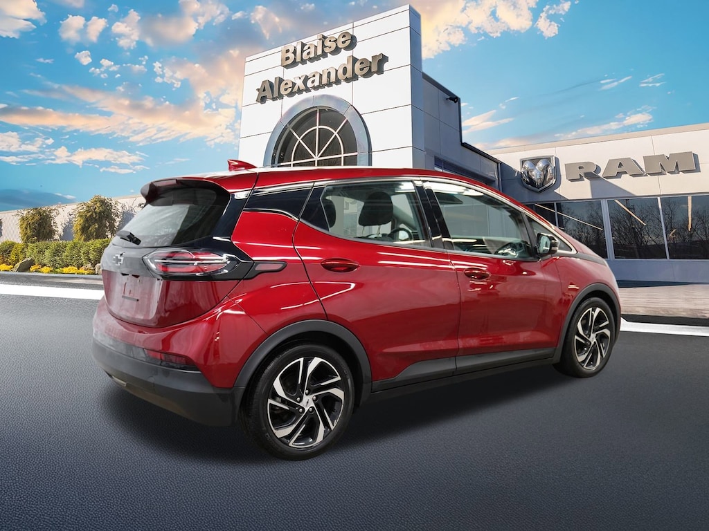 Used 2022 Chevrolet Bolt EV 1LT Hatchback