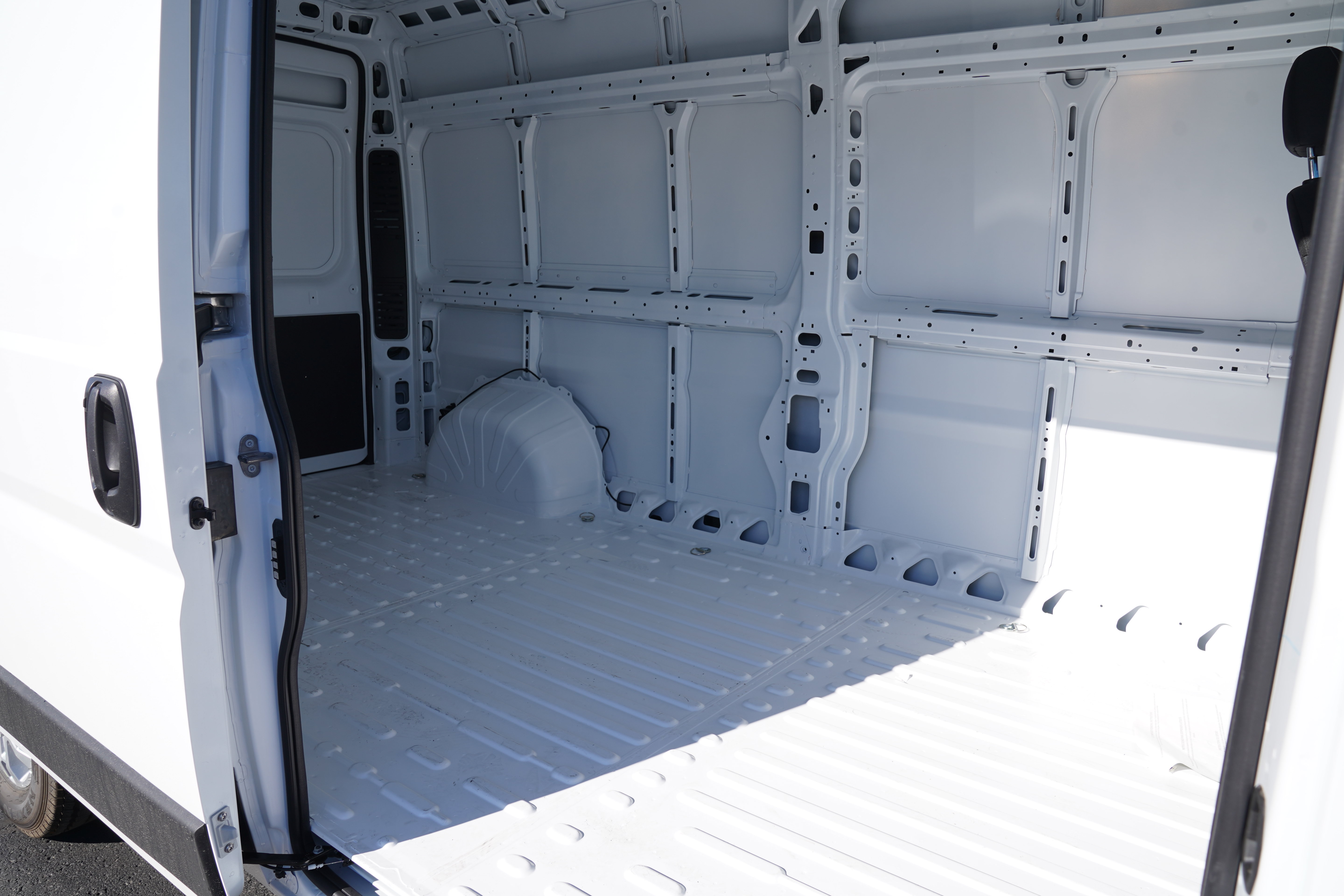 New 2027 Ram ProMaster 2500 PROMASTER C/V HR 159 WB Cargo Van