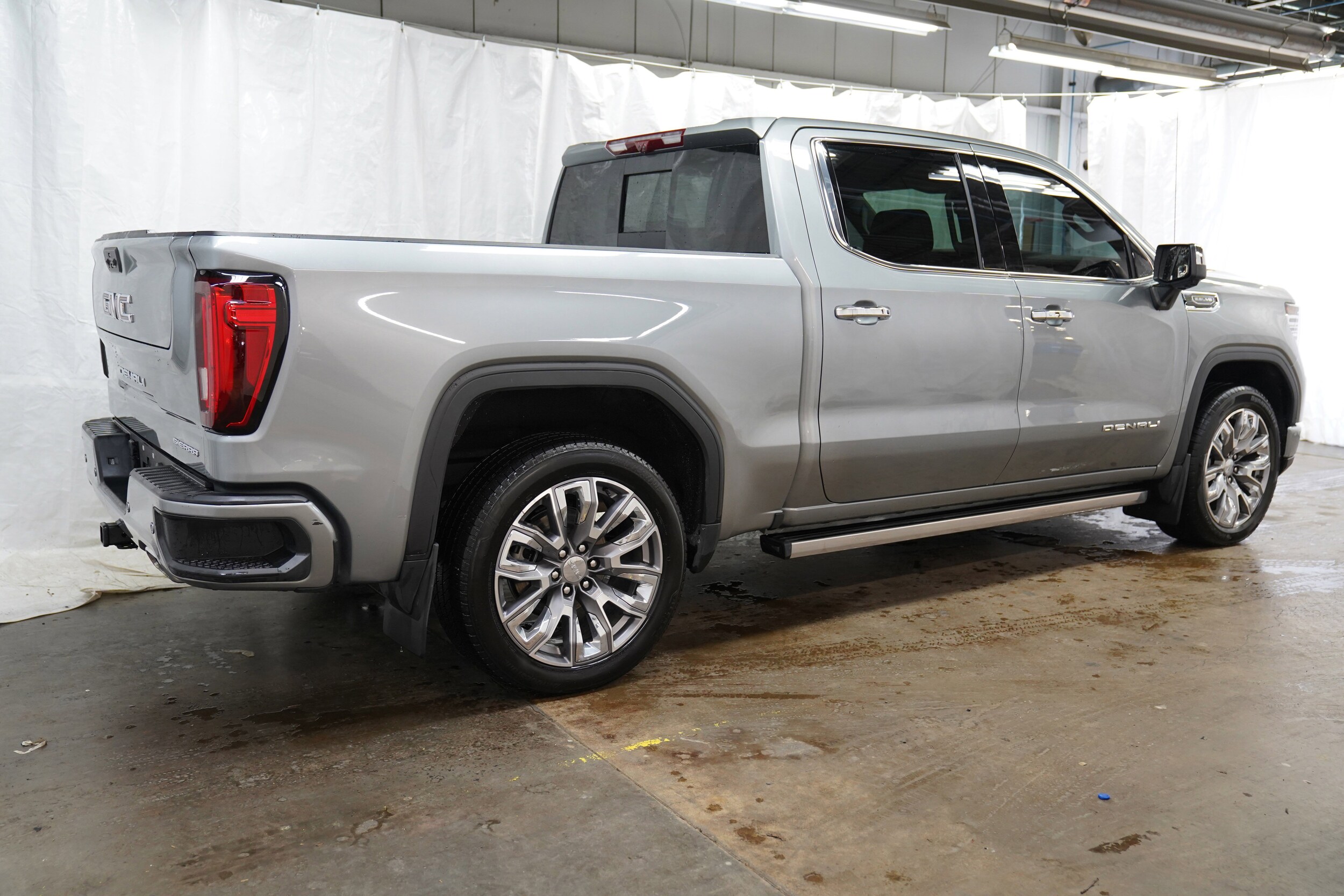 2023 Gmc Sierra 1500 Denali photo 2