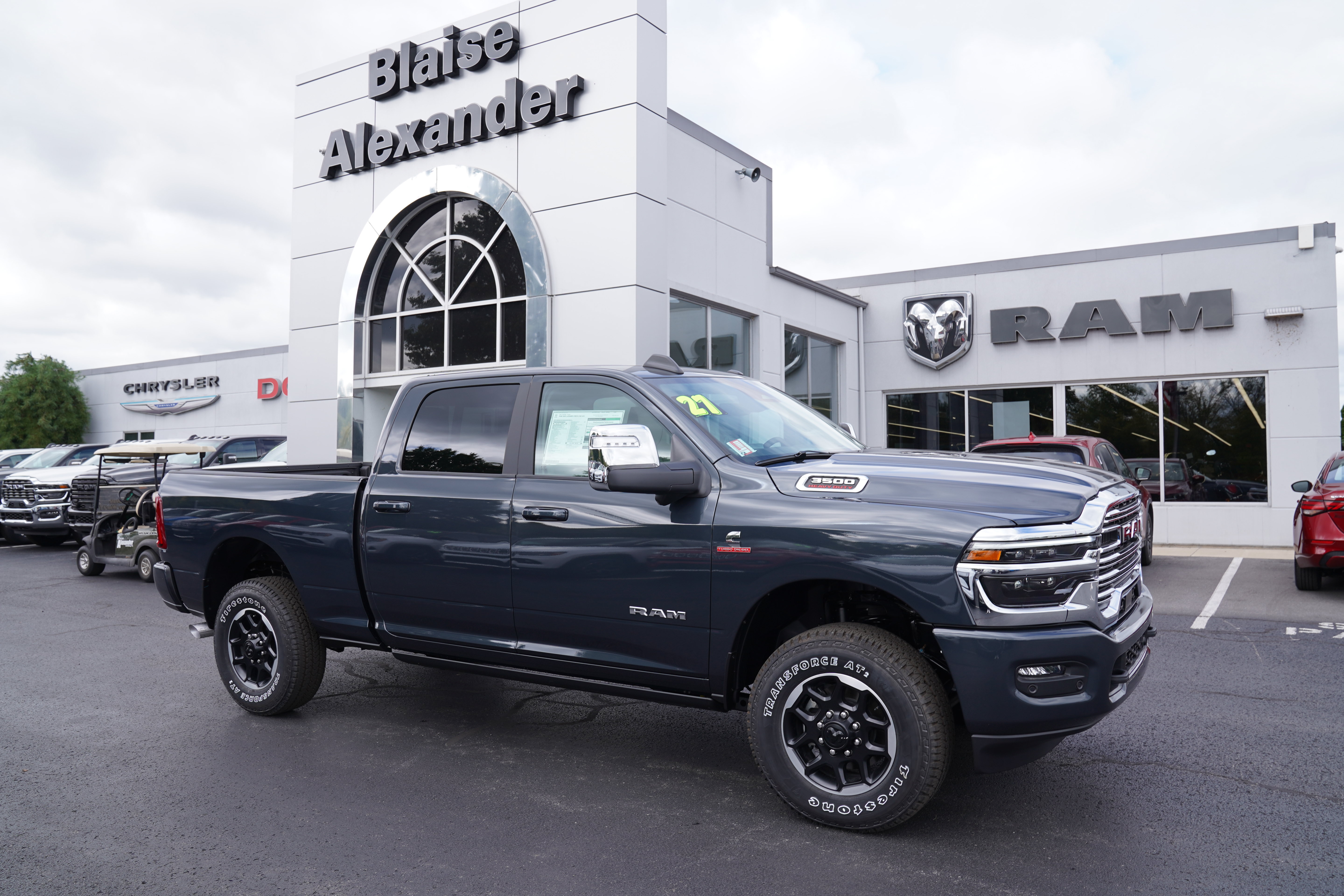 New 2027 Ram 3500 LARAMIE CREW CAB 4X4 Pickup