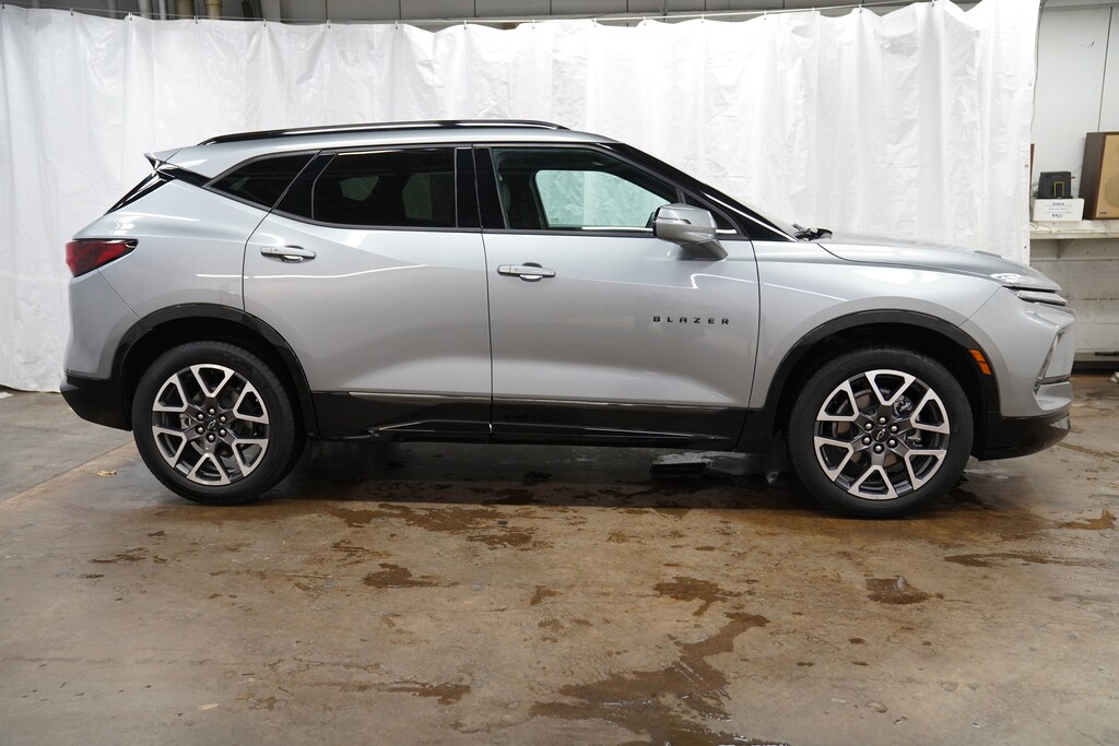 Used 2025 Chevrolet Blazer RS SUV