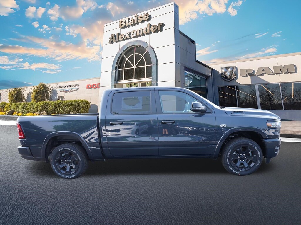 New 2026 Ram 1500 BIG HORN CREW CAB 4X4 5'7 BOX Pickup