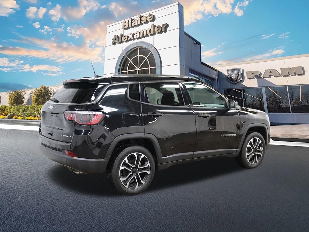 Used 2022 Jeep Compass Limited SUV