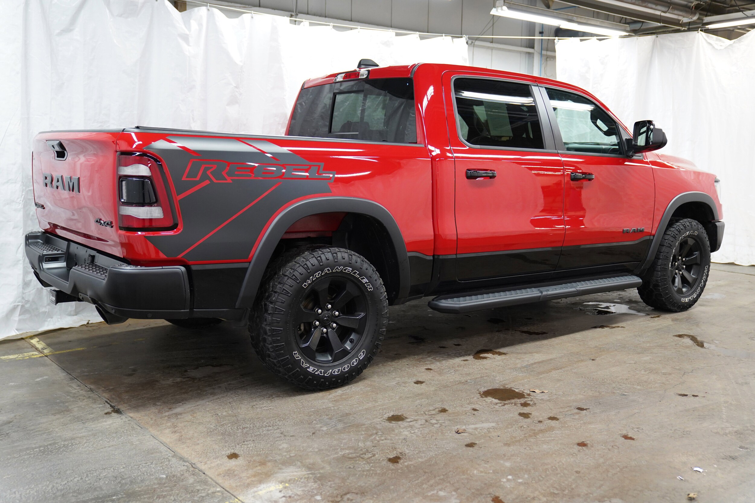 2023 Ram 1500 Rebel photo 3