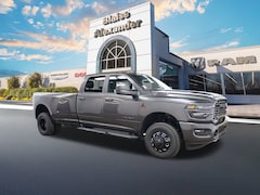 2025 Ram 3500 BIG HORN CREW CAB 4X4 8' BOX Pickup